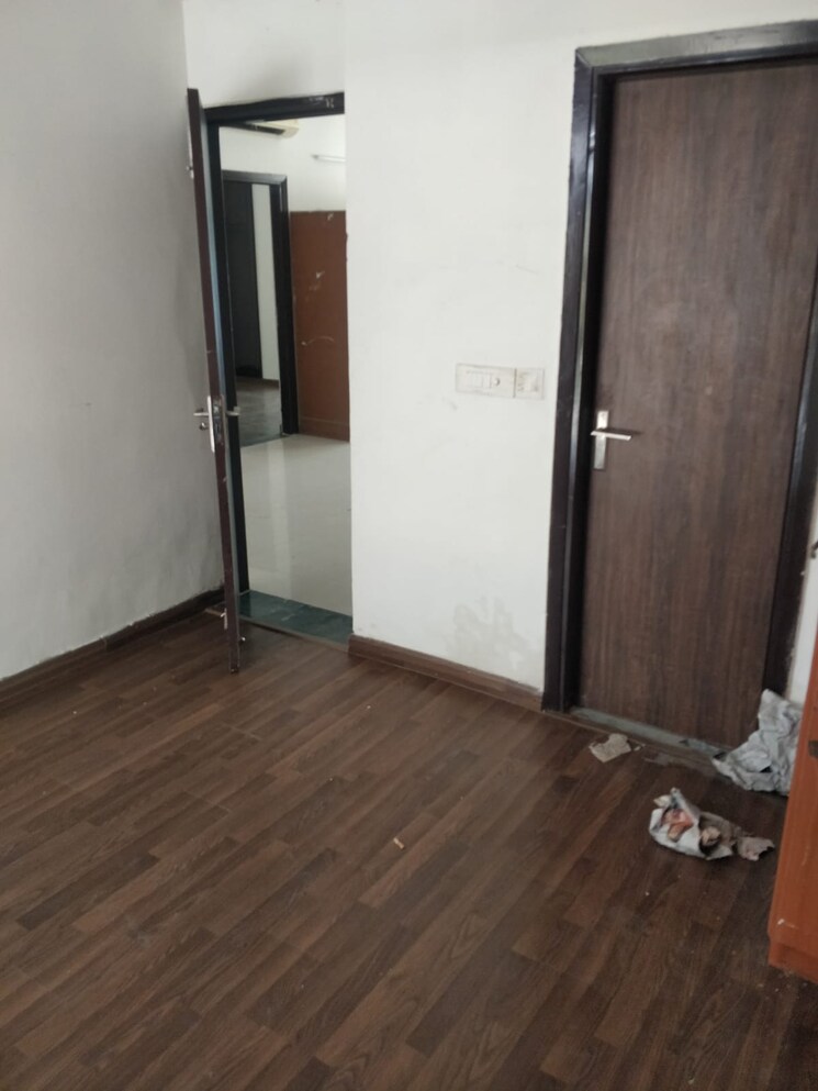 Room, bptp-parkland-pride 3 Bedroom 1050 Sq.Ft. Builder Floor In Sector 77 Faridabad 9076882