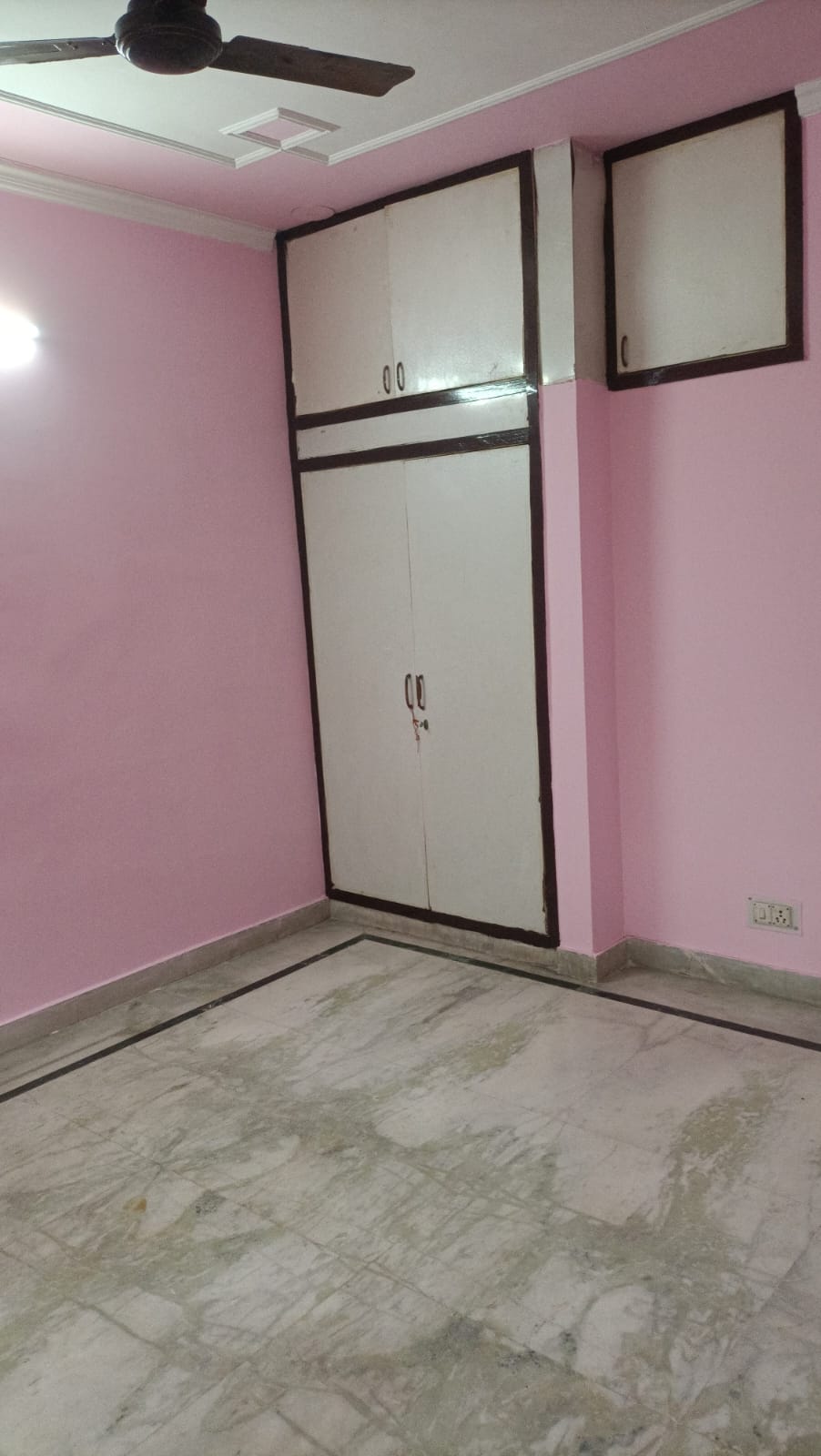 1 BHK Builder Floor For Rent in Sector 46