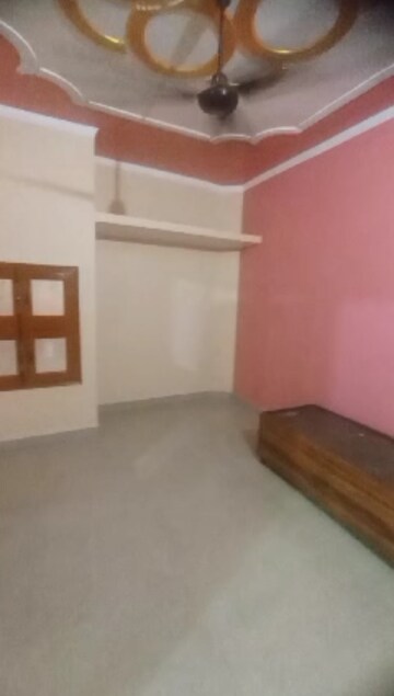 Room in 2 BHK Builder Floor at New Ashok Nagar – for Rent