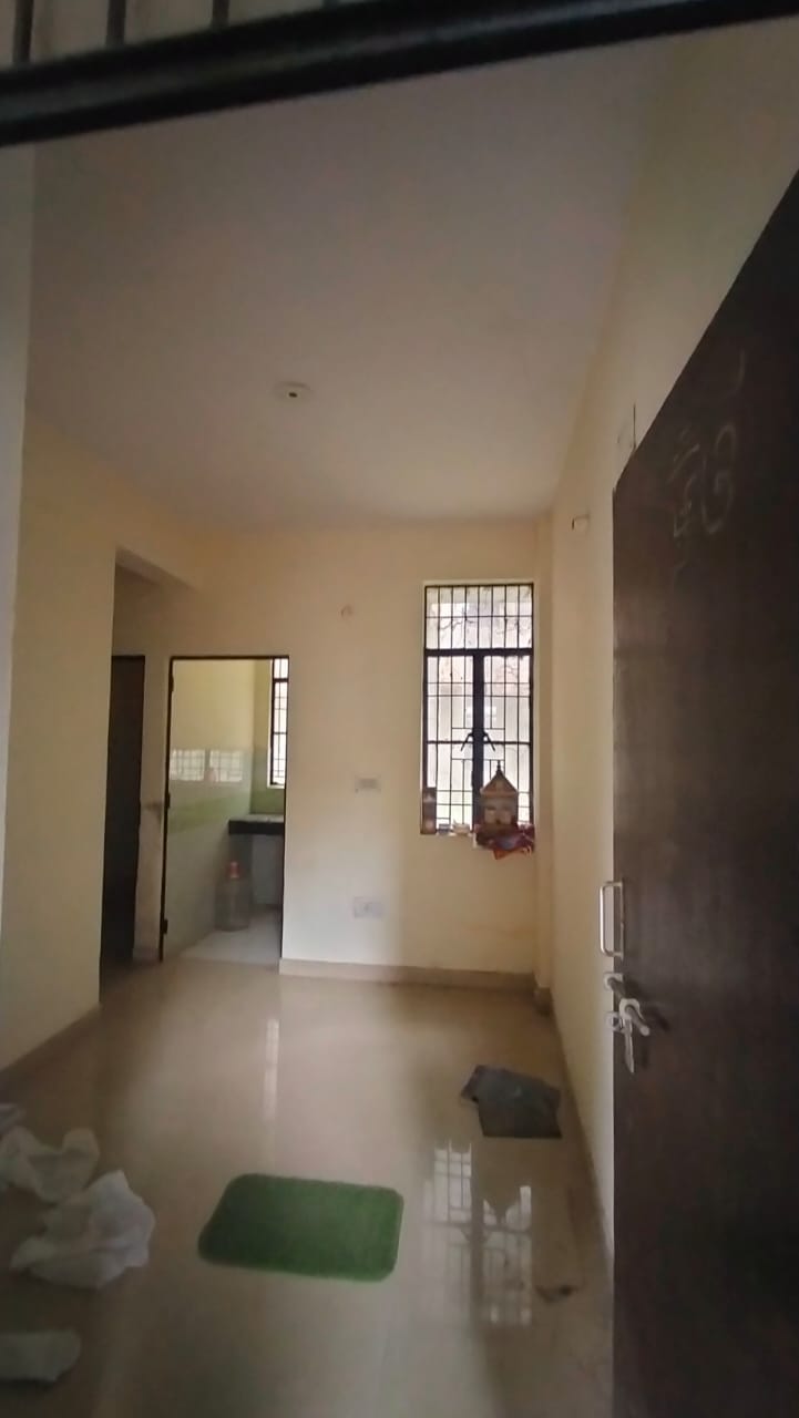 1.5 BHK Apartment For Sale in Ews Vedpura Apartment Noi