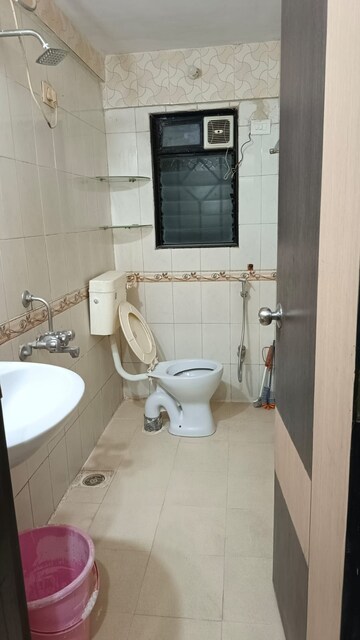  2 BHK Apartment at Mantri Park, Goregaon East – for Rent