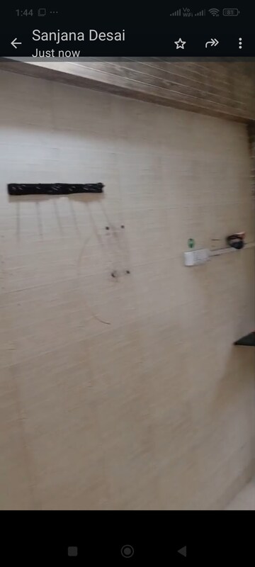 Room in 1 BHK Apartment at Harsha Ratan CHS, Borivali East – for Sale