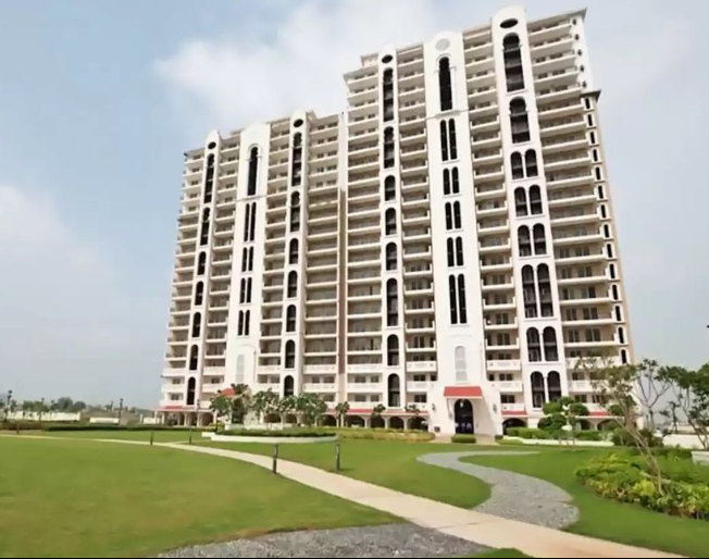 3 BHK 1845 Sq.Ft. Apartment in DLF New Town Heights I
