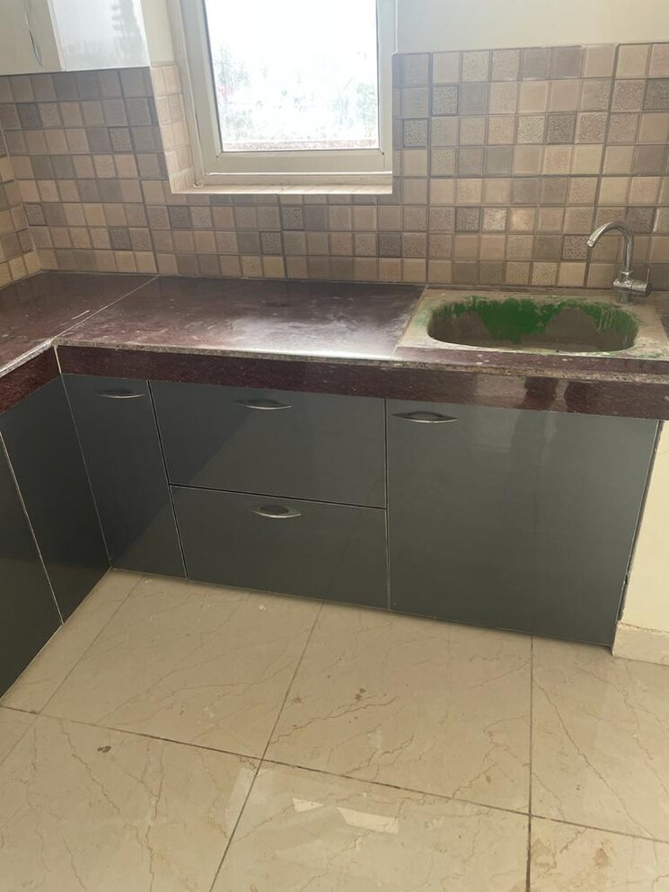 Kitchen, shiv-sai-emerald-heights 2 Bedroom 1300 Sq.Ft. Apartment In Sector 88 Faridabad 9076952