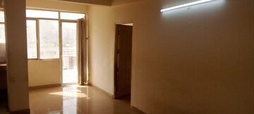 Room in 2 BHK Apartment at Milan Earth, Raj Nagar Extension – for Rent
