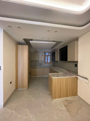 Building Lobby in 4 BHK Builder Floor at Freedom Fighters Enclave – for Sale