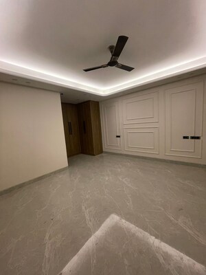 Room in 4 BHK Builder Floor at Freedom Fighters Enclave – for Sale