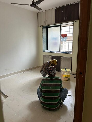 Parking in 2 BHK Apartment at Venkatesh Hill View, Satara Road – for Rent