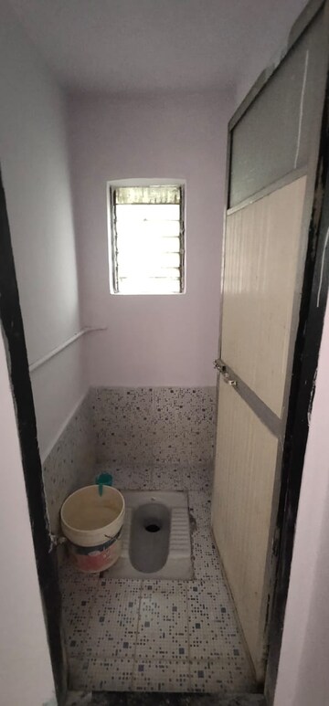 Bathroom in 1 RK Apartment at Sankalp Raghu Anand CHS, Panch Pakhadi – for Rent