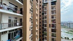 2 BHK Apartment – Exterior View View at Amrapali Zodiac, Sector 120 - for Sale