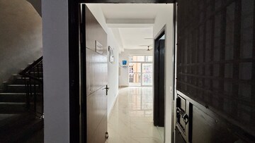 Room in 2 BHK Apartment at Amrapali Zodiac, Sector 120 – for Sale