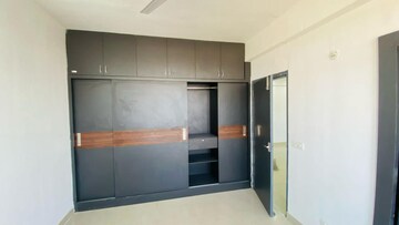 2 BHK Apartment For Rent in Suncity Avenue 76, Sector 76