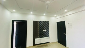 Bedroom in 2 BHK Apartment at Suncity Avenue 76, Sector 76 – for Rent