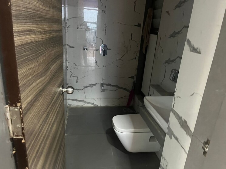 Bathroom, neelkanth-greens 2 Bedroom 800 Sq.Ft. Apartment In Manpada Thane 9077073