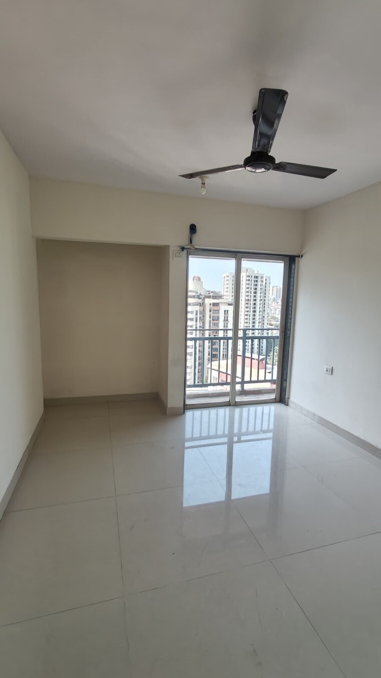 Room, conwood-enclave 3 Bedroom 1050 Sq.Ft. Apartment In Vasant Vihar Thane 9077079