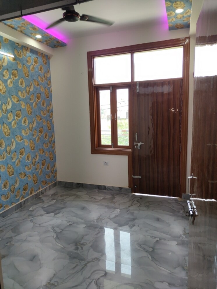 Room, dlf ankur vihar 2 Bedroom 675 Sq.Ft. Builder Floor In Dlf Ankur Vihar Ghaziabad 9077112
