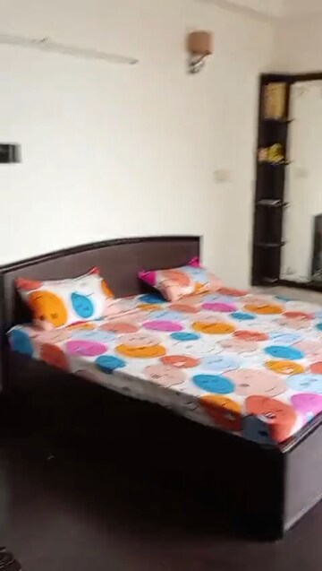 Bedroom in 3 BHK Apartment at Ajnara Gen X, Dundahera – for Rent