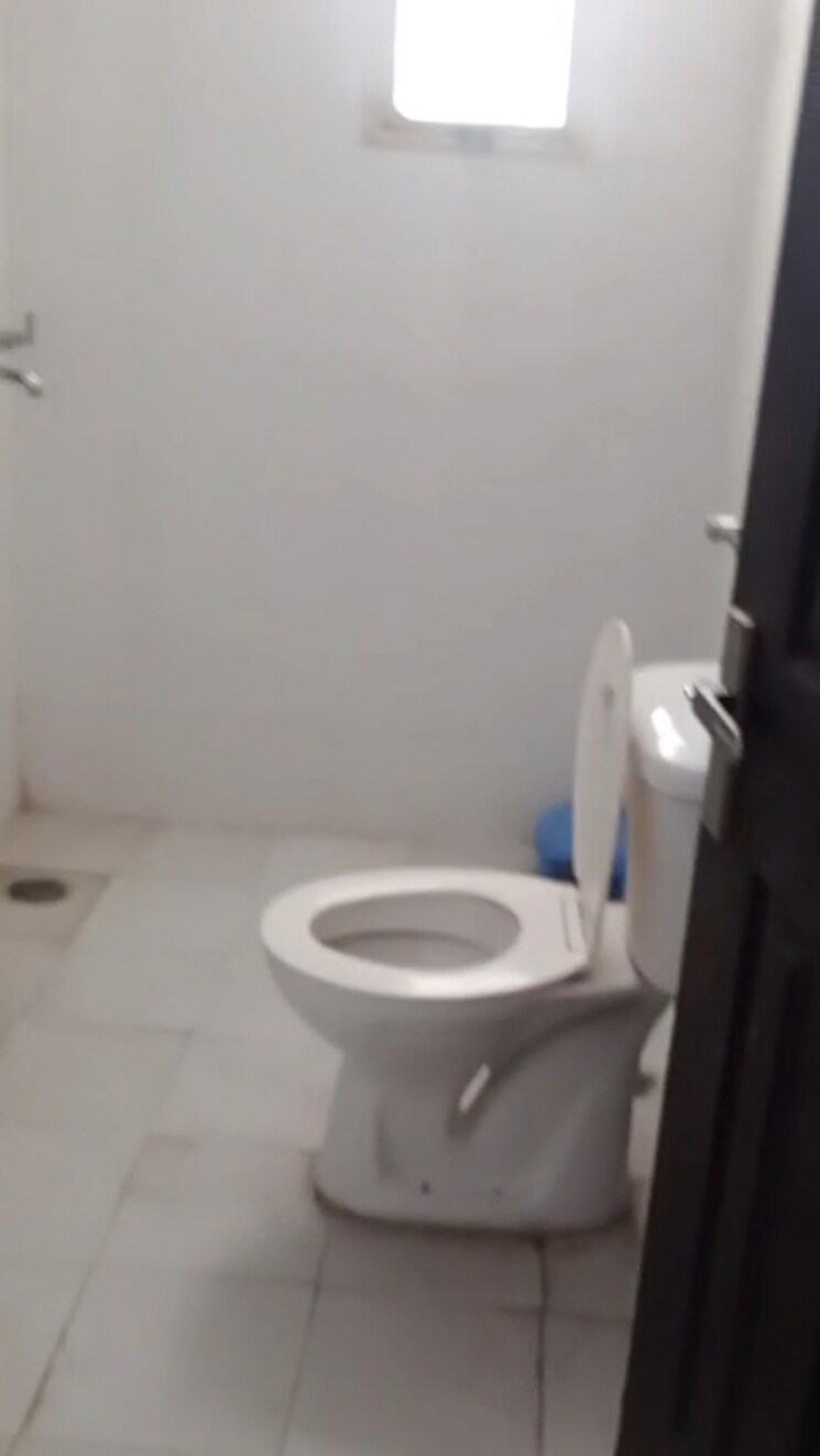 Bathroom, ajnara-gen-x 3 Bedroom 1750 Sq.Ft. Apartment In Dundahera Ghaziabad 9077111