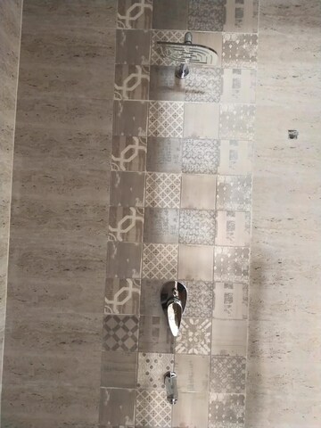 Bathroom in 2.5 BHK Builder Floor at Mahmoorganj – for Sale