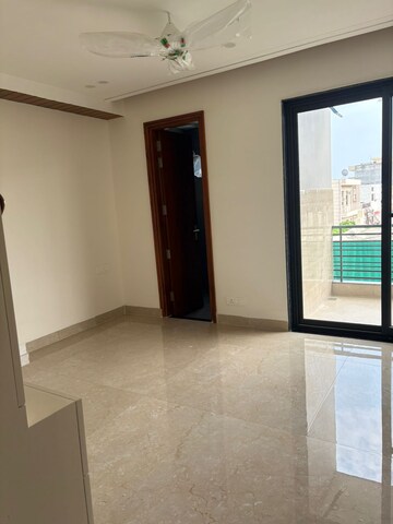 3 BHK Builder Floor For Rent in Sector 17