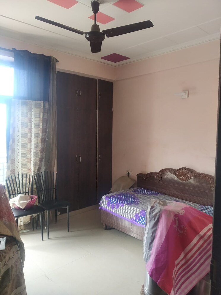 Bedroom, sg-oasis 3 Bedroom 741 Sq.Ft. Apartment In Vasundhara Sector 2b Ghaziabad 9077124