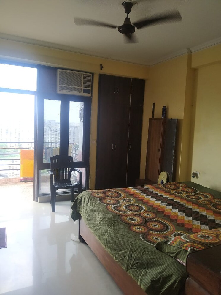 Bedroom, sg-oasis 3 Bedroom 741 Sq.Ft. Apartment In Vasundhara Sector 2b Ghaziabad 9077124