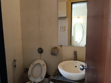 Bathroom in 3 BHK Apartment at Dosti Group Acres, Wadala East – for Sale