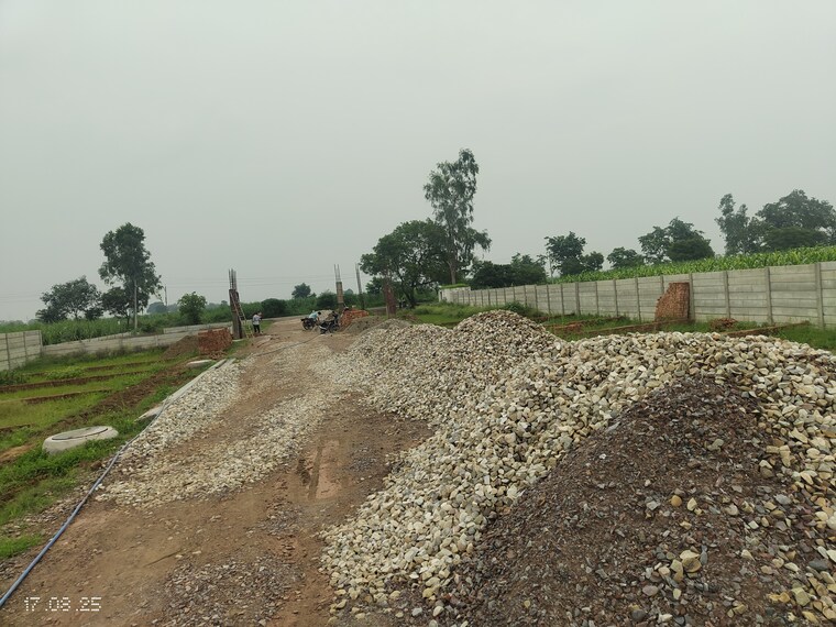 undefined, rohta road  120 Sq.Yd. Plot In Rohta Road Meerut 9077139