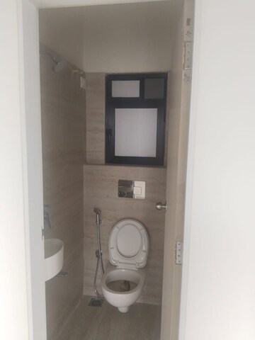 Bathroom in 1.5 BHK Apartment at Vibrants 1891 Ekam Parkk, Dadar West – for Sale
