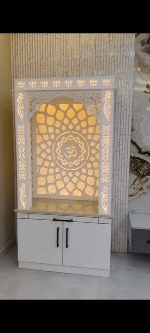 Master Bedroom in 4 BHK Builder Floor at TDI The Retreat, Sector 89 – for Sale