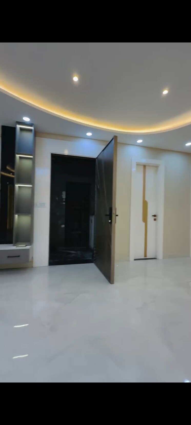 Living Room, tdi-the-retreat 4 Bedroom 360 Sq.Yd. Builder Floor In Sector 89 Faridabad 9077170