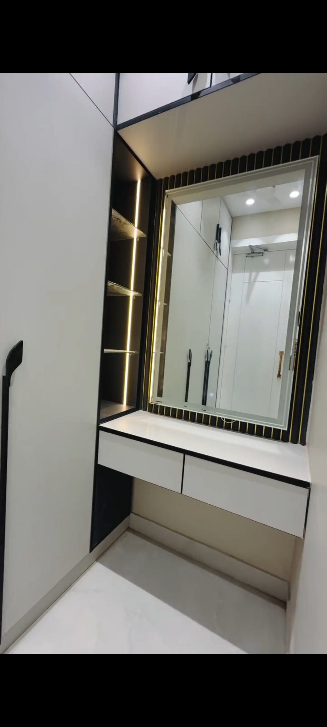 4 BHK Builder Floor For Sale in TDI The Retreat