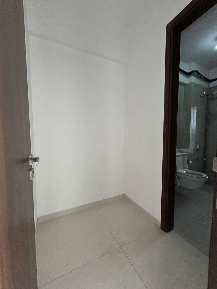 Room, runwal-elegante 3 Bedroom 2190 Sq.Ft. Apartment In Andheri West Mumbai 9077191