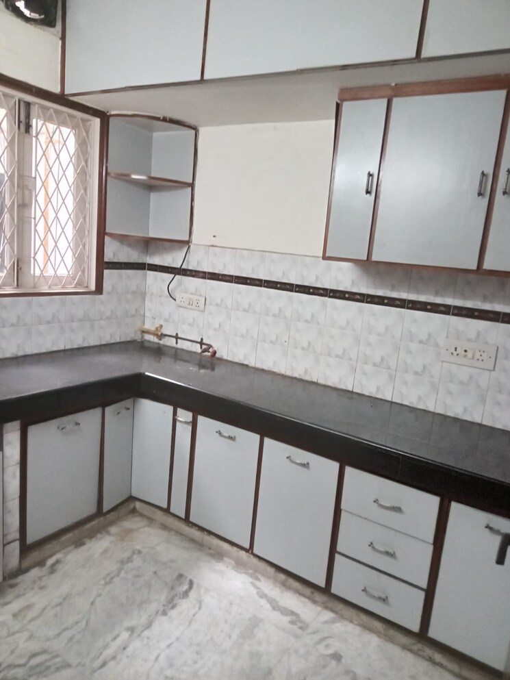 Kitchen, ajnara-homes 2 Bedroom 1000 Sq.Ft. Apartment In Sector 16b Greater Noida Greater Noida 9077192