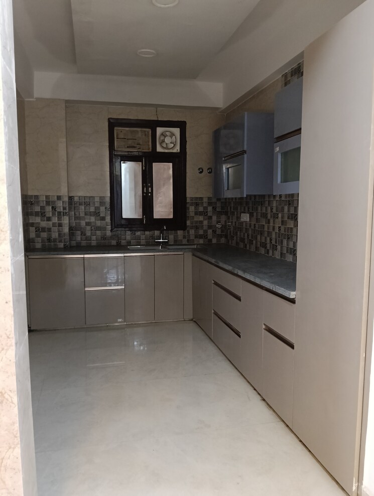Kitchen, sultanpur 2 Bedroom 80 Sq.Yd. Builder Floor In Sultanpur Delhi 9077186