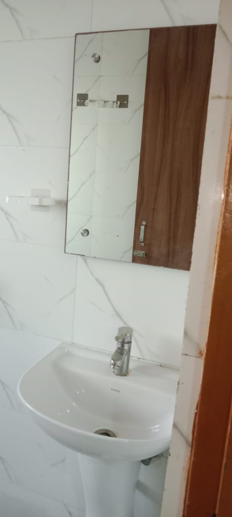 2 BHK Apartment For Rent in Ajnara Homes