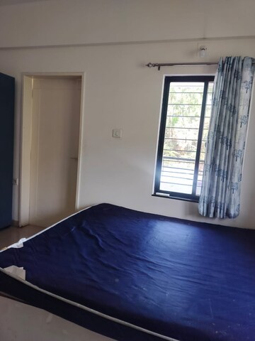 Room in 3 BHK Apartment at Arun Sane Orchid Towers, Baner – for Rent