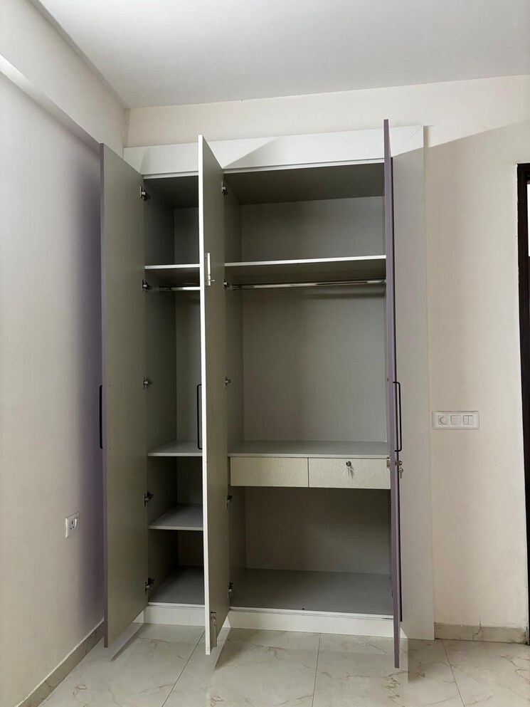 undefined, smart-world-gems 3.5 Bedroom 1423 Sq.Ft. Apartment In Sector 89 Gurgaon 9077240