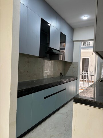 Kitchen in 3.5 BHK Apartment at Smart World Gems, Sector 89 – for Rent