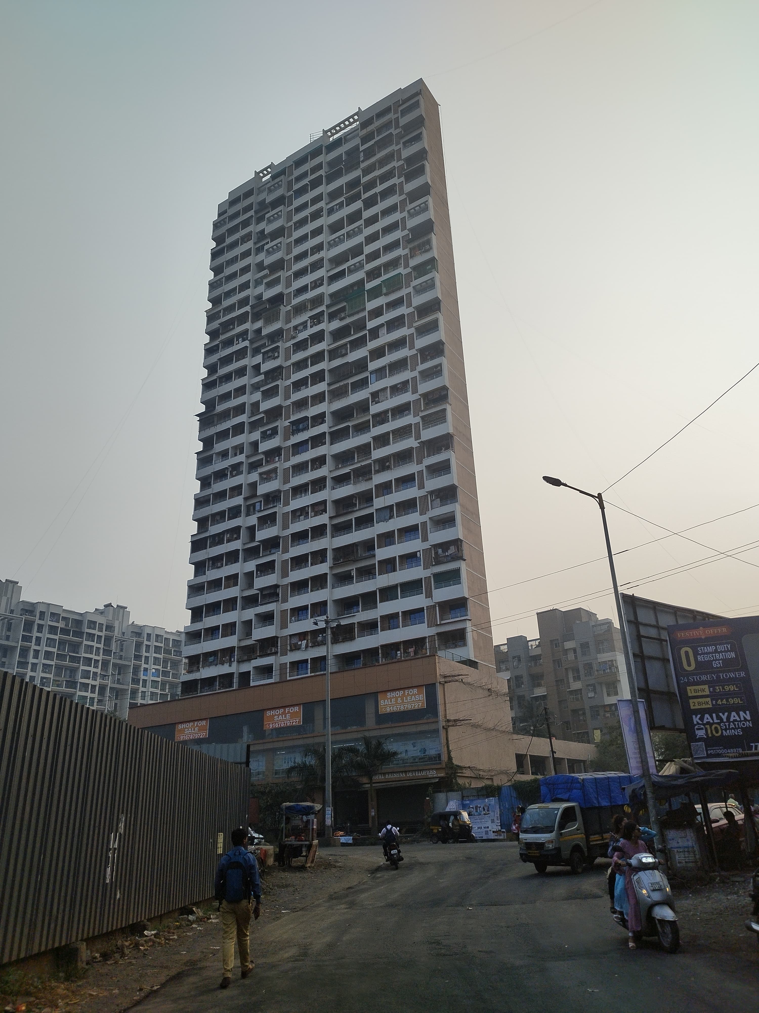 1 BHK + Extra Room 454 Sq.Ft. Apartment in JH Regency Park