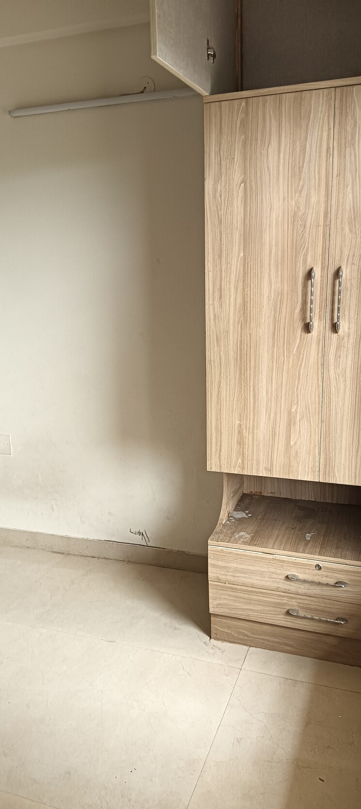 Room, sector 21d 3 Bedroom 1500 Sq.Ft. Builder Floor In Sector 21d Faridabad 9077279