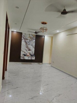 Room in 3 BHK Builder Floor at Neb Sarai – for Sale