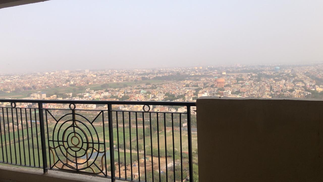 3 BHK + Pooja Room Apartment For Rent in Gaurs Siddhartham