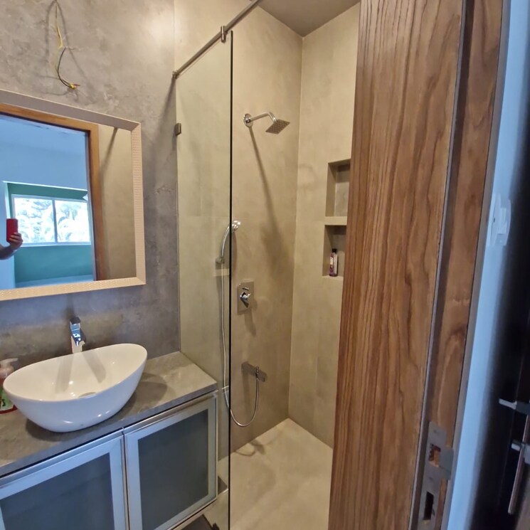 Attached Bathroom, lokhandwala-premium-towers 6+ Bedroom 6150 Sq.Ft. Independent House In Lokhandwala Complex Mumbai 9077297