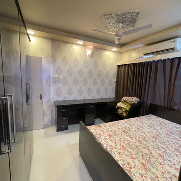 Bedroom in 3 BHK Apartment at HDIL Dheeraj Residency, Prakash Nagar – for Rent