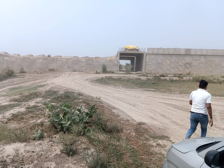 Exterior View, jewar  200 Sq.Yd. Plot In Jewar Greater Noida 9077338