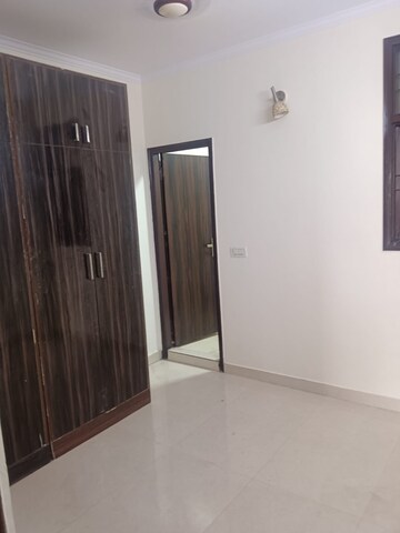 Room in 2 BHK Builder Floor at Malviya Nagar – for Rent