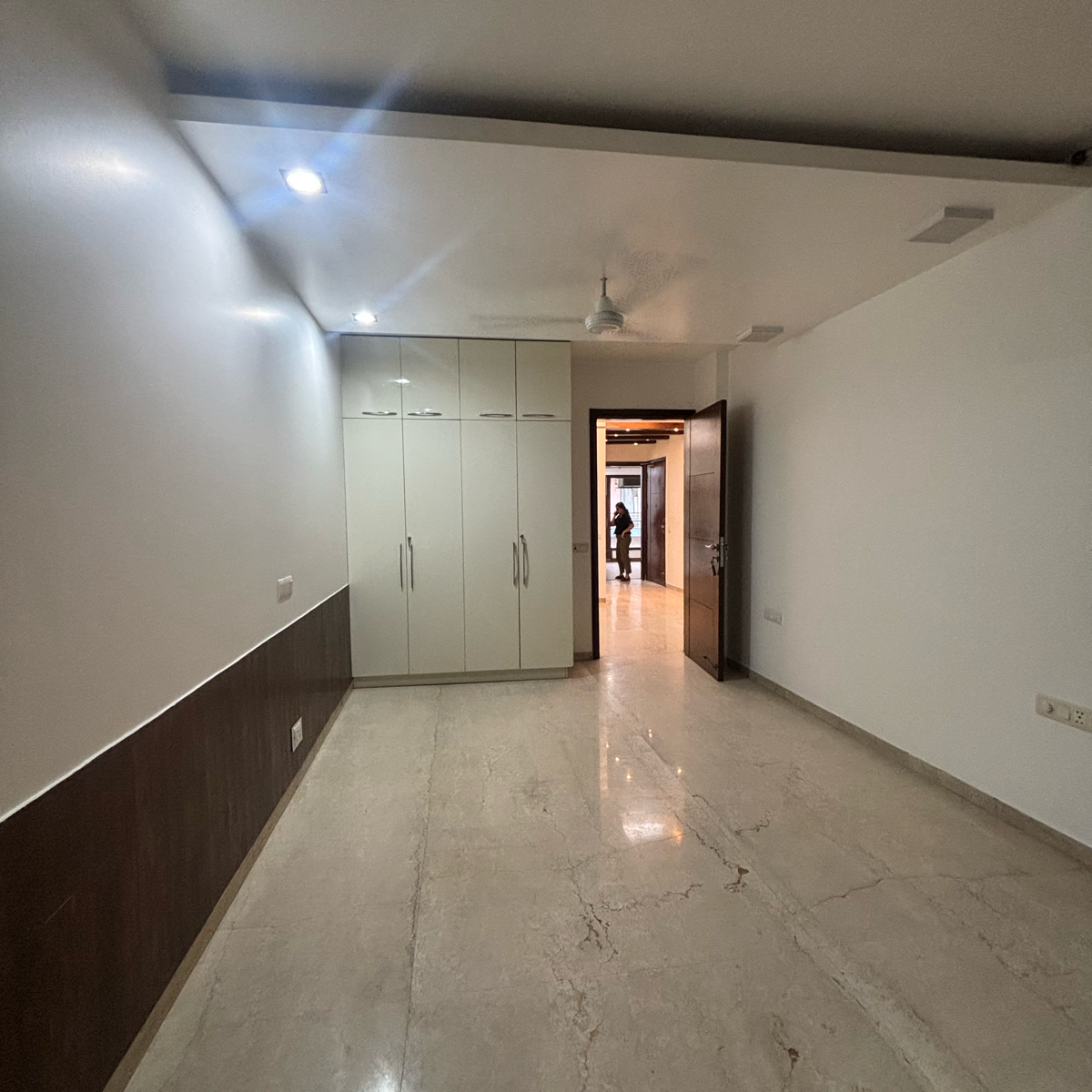 3 BHK + Servant Room Builder Floor For Rent in Uday Park