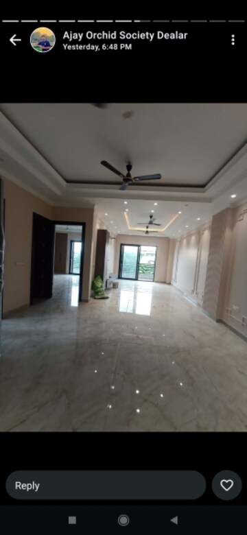 Room in 3 BHK Independent House at Sector 72 – for Rent