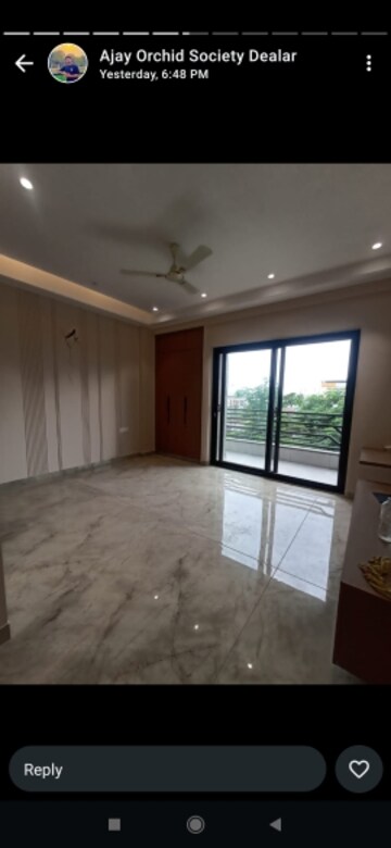 Room in 3 BHK Independent House at Sector 72 – for Rent